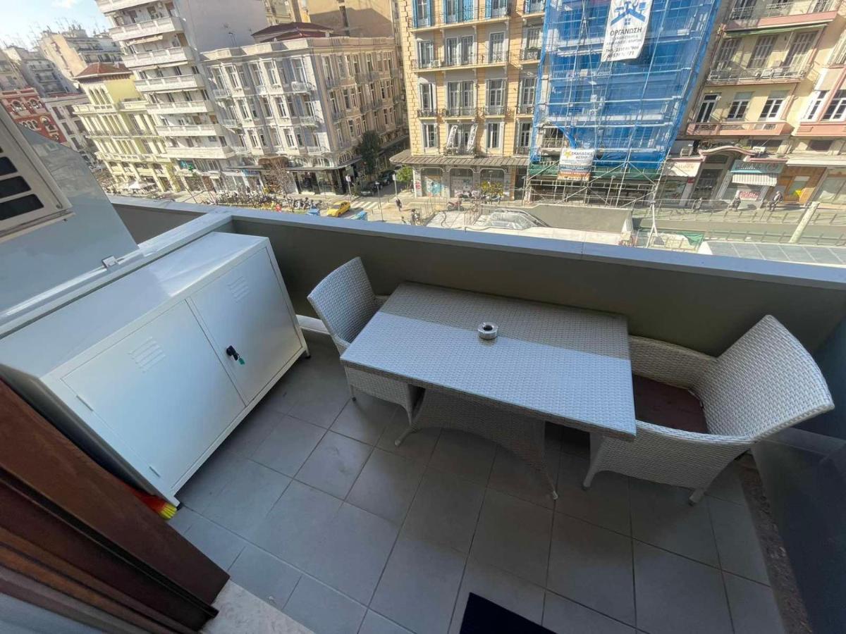 Vip Skg Central Apartment Thessaloniki Exterior photo